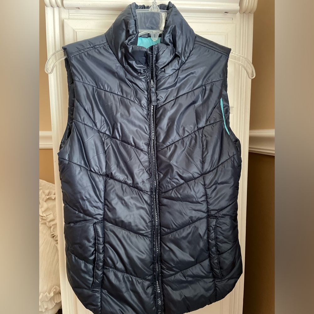 Aeropostale Navy Blue Vest with Light Blue Interior - Picture 3 of 5